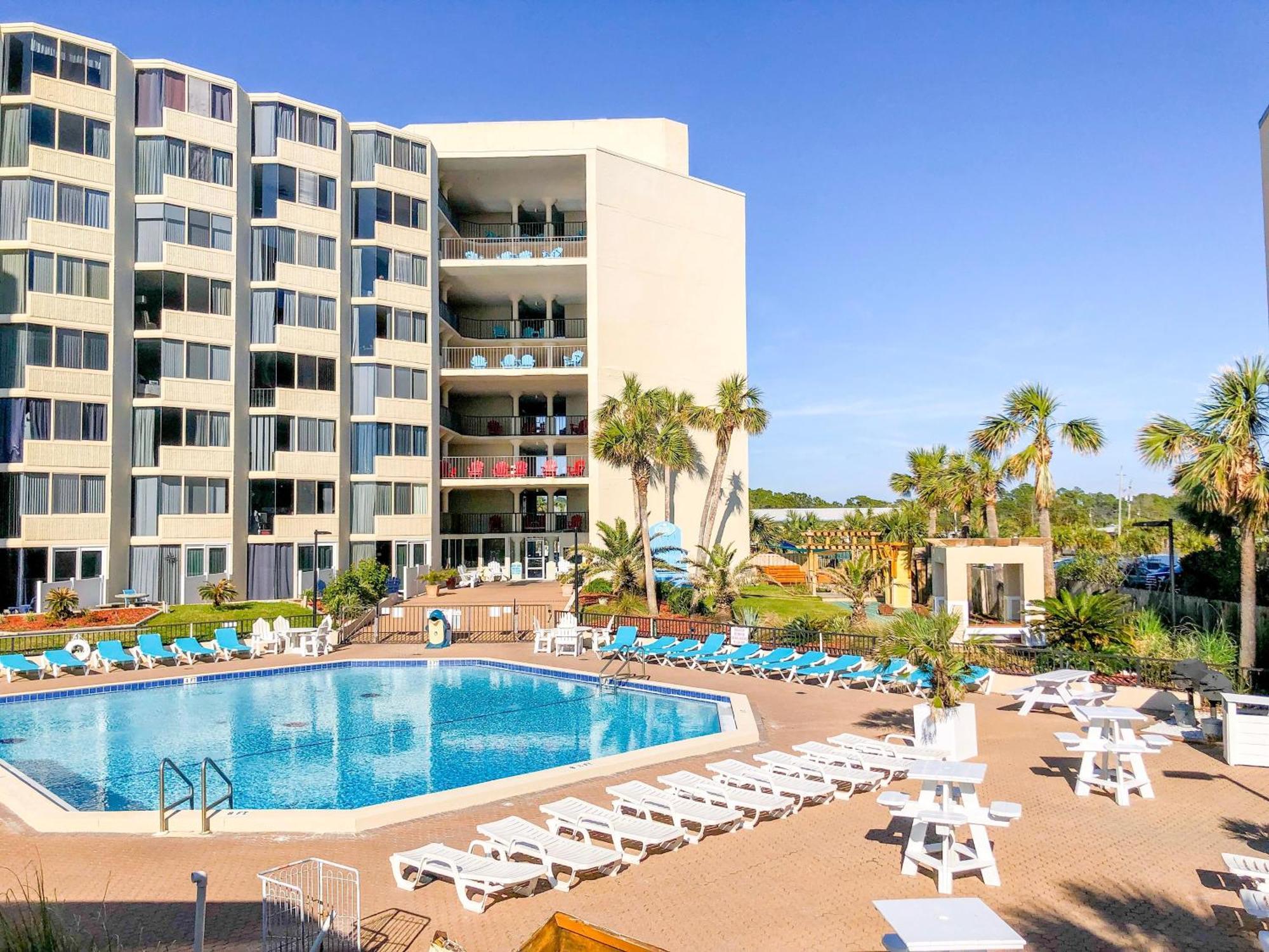 Apartment Of The Gulf 704
